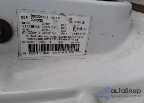 2003 Dodge Ram 1500 Slt/Laramie/St z USA, uszkodzony, nr VIN 1D7HA18D23S282024